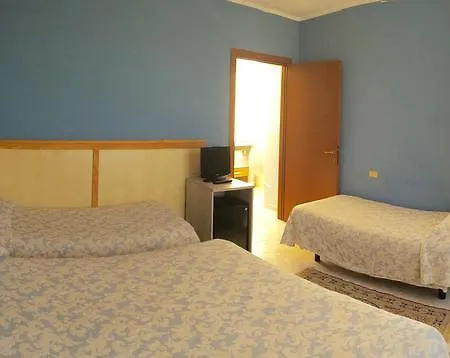Hotel Monumento 3*